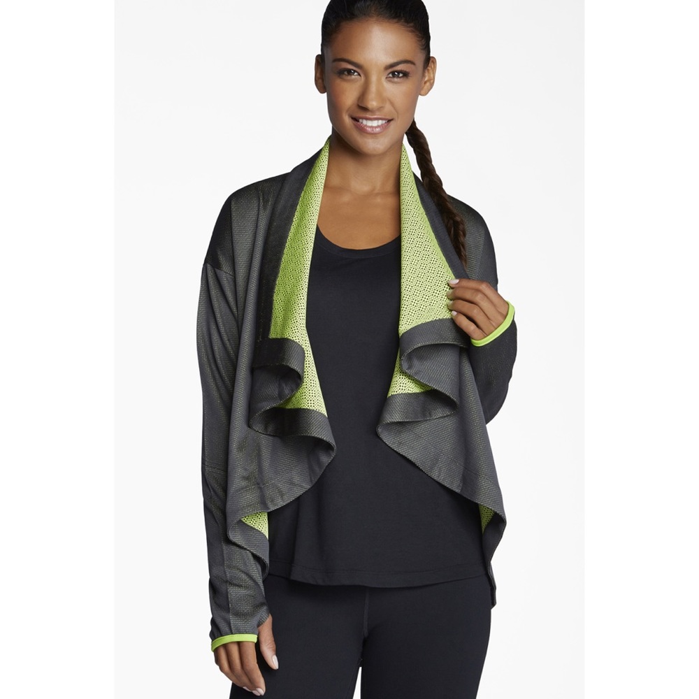 NWT FABLETICS Burnside Shrug Size M